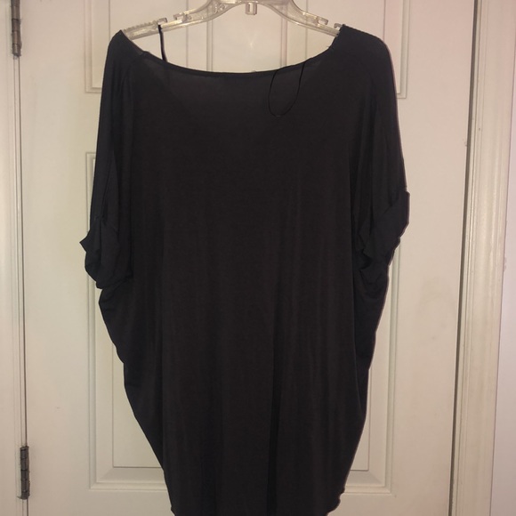 High low shirt - Picture 3 of 3